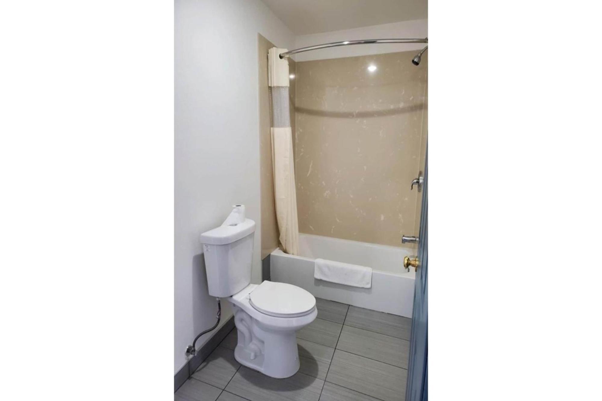 Premier Inn & Suites -Listing Partner โอ๊กแลนด์ ภายนอก รูปภาพ